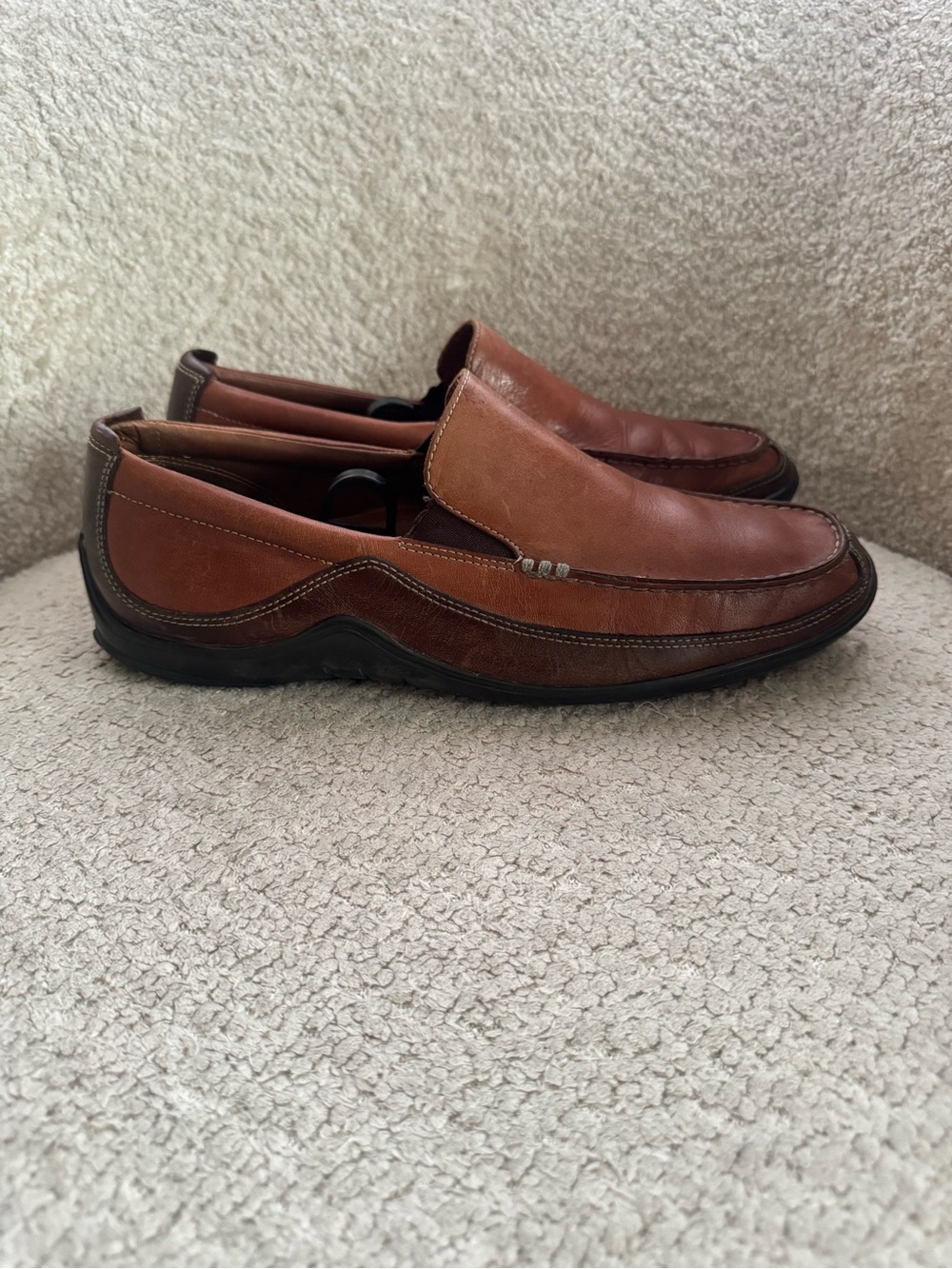 Cole Haan C03559 Men’s Size 10M Brown Leather Slip On Loafers Vibram Shoes